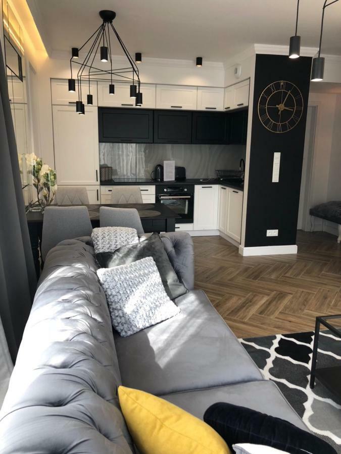 Family & Business Sauna Apartments No1 Lesny Nad Zalewem Cedzyna Unikat - 3 Bedroom With Private Sauna, Bath With Hydromassage, Terrace, Garage, Catering Options كيلتشي المظهر الخارجي الصورة